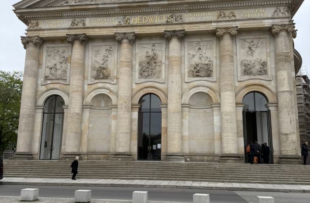 On 24 April in Berlin, we bid farewell to Professor Dr Christian Schwarz-Schilling.